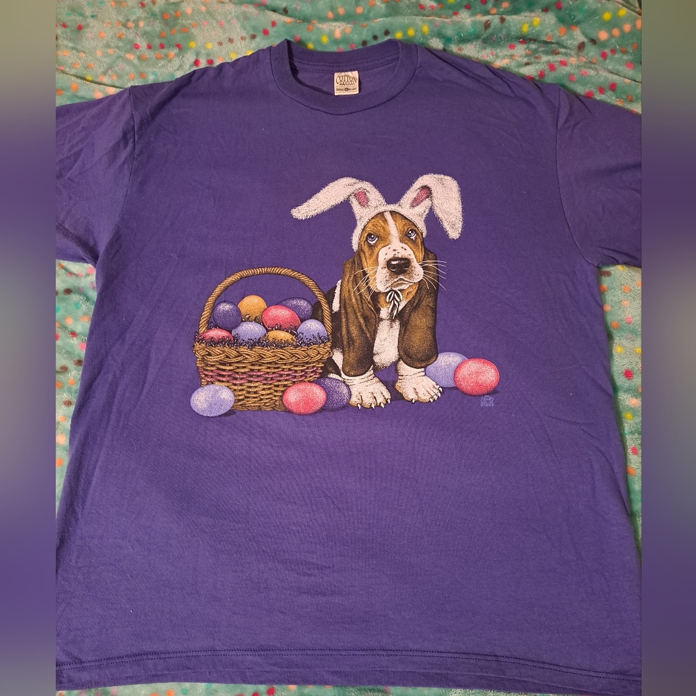 Vintage Bassett Hound Easter tee.  Made in USA.  Purple. XL